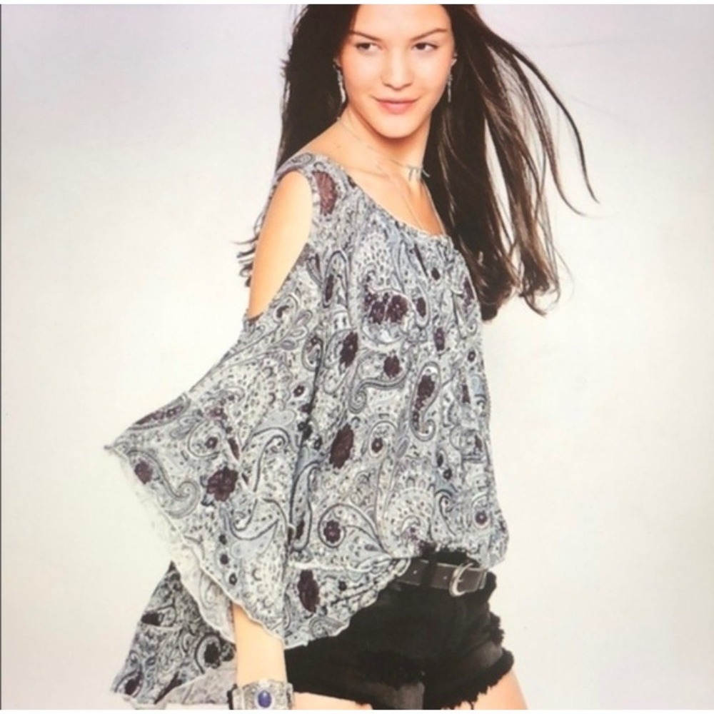 Y2K Free People Chloe Paisley Cold Shoulder Shirt Boho Oversized Gray Blue‎ XS